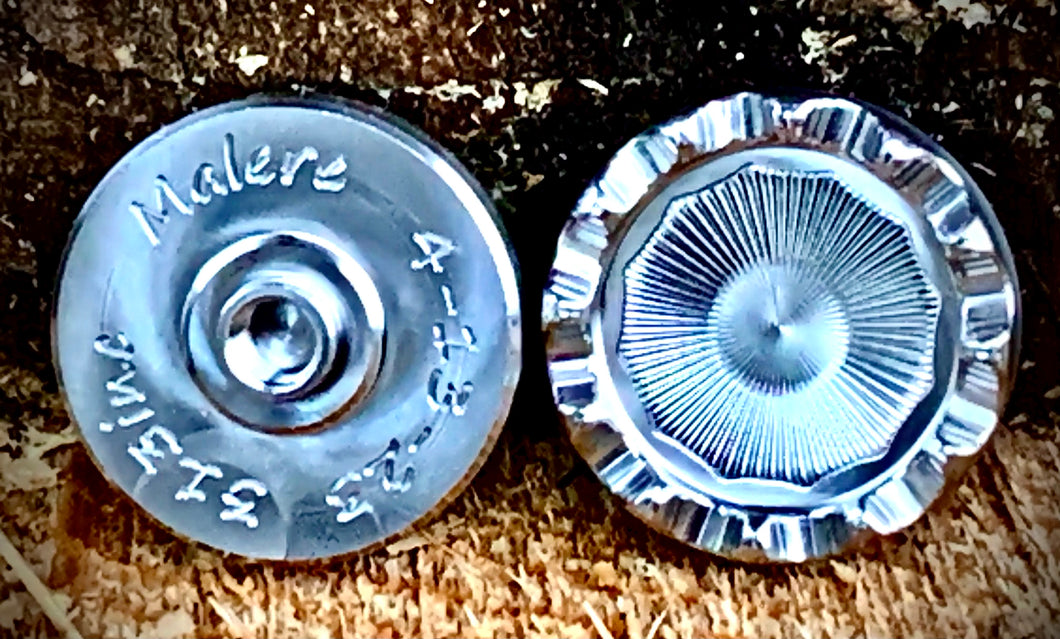 Malere button